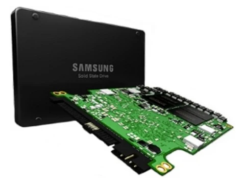 Samsung PM1633a 15.36 TB SSD 2.5" SAS 12.0 Gb/s