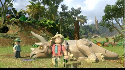 LEGO Jurassic World игра