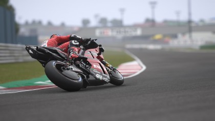 MotoGP 20 скриншоты